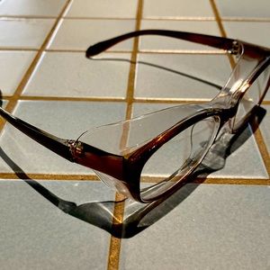 Dollager Glasses